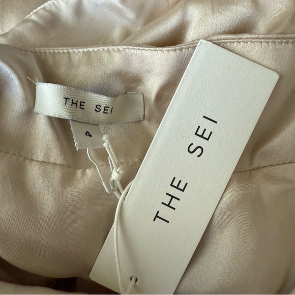 The Sei Cream Cut Out Ruched Dress SZ 4 w/tags - Picture 15 of 16